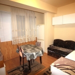 Дава се под наем Едностаен апартамент в Габрово, Трендафил 1 - 40 кв.м за 178.5 € - Снимка #1