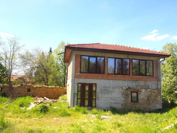 Къща в с. Скалско, Област Габрово - 120 кв.м за 510 €/кв.м - Снимка #1