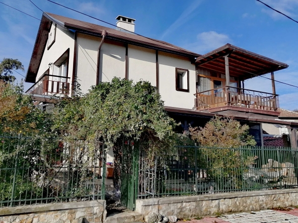 Къща в Бургас, Акациите - 114 кв.м за 1097 €/кв.м - Снимка #1