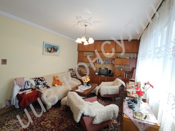 Многостаен апартамент в Горна Оряховица - 120 кв.м за 775 €/кв.м - Снимка #1
