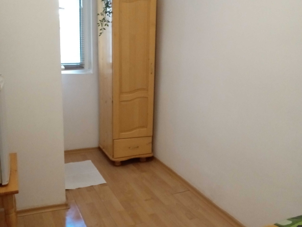 Дава се под наем Ателие в Бургас, Възраждане - 15 кв.м за 137.7 € - Снимка #1