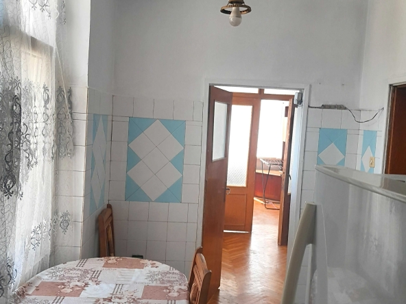 Двустаен апартамент в Монтана, Идеален център - 69 кв.м за 1220 €/кв.м - Снимка #1