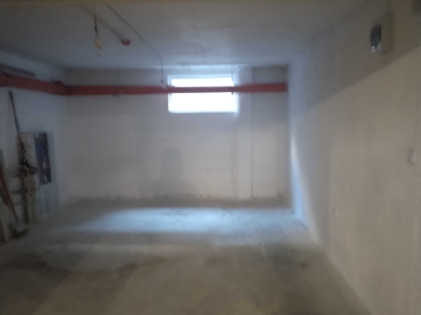 Дава се под наем Гараж / Паркомясто в Пловдив, Беломорски - 21 кв.м за 102 € - Снимка #1