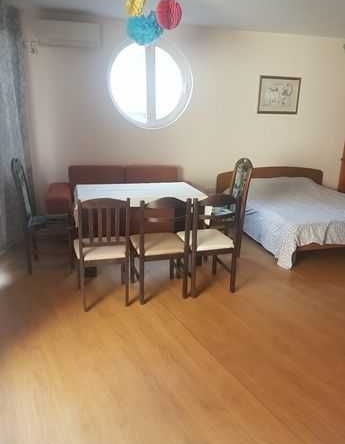 Дава се под наем Двустаен апартамент в Бургас, Сарафово - 80 кв.м за 142.8 € - Снимка #1