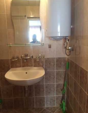 Дава се под наем Едностаен апартамент в Бургас, Сарафово - 30 кв.м за 114.75 € - Снимка #1