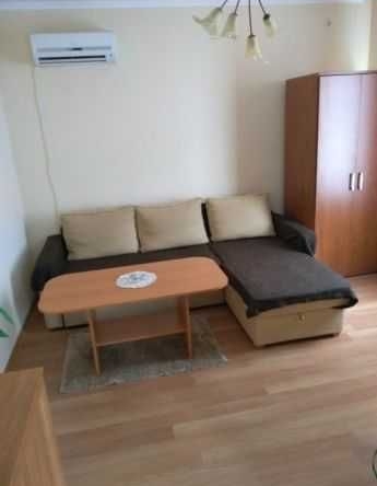 Дава се под наем Двустаен апартамент в Бургас, Възраждане - 60 кв.м за 225 € - Снимка #1