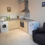 Дава се под наем Двустаен апартамент в Бургас, Лазур - 58 кв.м за 127.5 € - Снимка #1