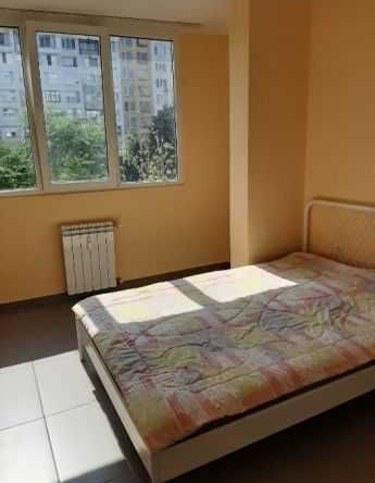 Дава се под наем Двустаен апартамент в София, Дружба 1 - 40 кв.м за 348.84 € - Снимка #1