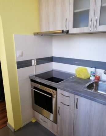 Дава се под наем Едностаен апартамент в София, Младост 2 - 35 кв.м за 323.85 € - Снимка #1