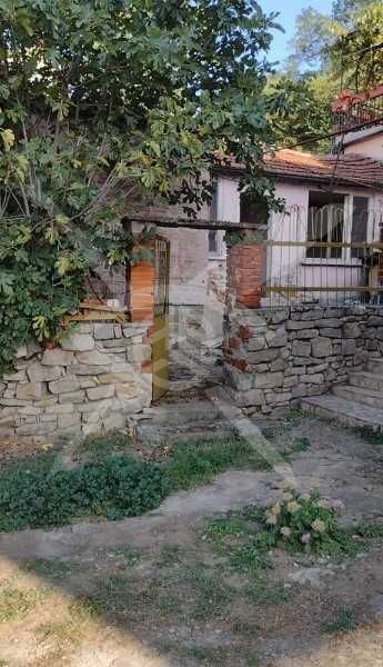 Къща в Пловдив, Център - 41 кв.м за 1952 €/кв.м - Снимка #1