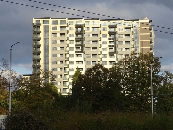 Дава се под наем Двустаен апартамент в Варна, Бриз - 76 кв.м за 816 € - Снимка #1