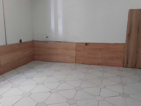 Офис в София, Банишора - 47 кв.м за 1703 €/кв.м - Снимка #1