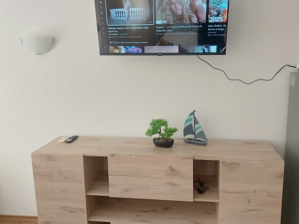 Дава се под наем Едностаен апартамент в Поморие - 51 кв.м за 568.14 € - Снимка #1