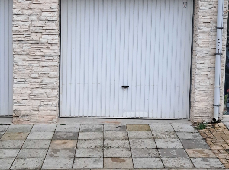 Дава се под наем Гараж / Паркомясто в Варна, Чаталджа - 22 кв.м за 164.22 € - Снимка #1