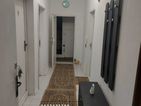 Дава се под наем Тристаен апартамент в Варна, Възраждане 1 - 90 кв.м за 618.12 € - Снимка #1