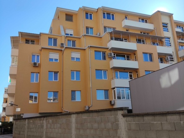Тристаен апартамент в Стара Загора, Самара 3 - 112 кв.м за 1224 €/кв.м - Снимка #1