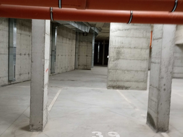 Дава се под наем Гараж / Паркомясто в Варна, Възраждане 2 - 12 кв.м за 71.4 € - Снимка #1