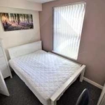 Дава се под наем Едностаен апартамент в Пловдив, Гагарин - 30 кв.м за 159.12 € - Снимка #1