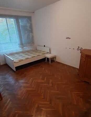 Дава се под наем Двустаен апартамент в Бургас, Лазур - 83 кв.м за 250 € - Снимка #1