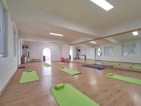 Дава се под наем Зала за събития в Варна, Център -  кв.м за 17.85 € - Снимка #1