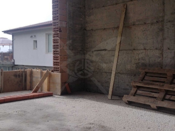 Тристаен апартамент в Варна, м-т Пчелина - 77 кв.м за 1156 €/кв.м - Снимка #1