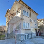 Къща в Нови пазар - 174 кв.м за 704 €/кв.м - Снимка #1