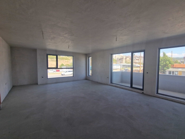 Тристаен апартамент в Благоевград, Ален мак - 97 кв.м за 992 €/кв.м - Снимка #1