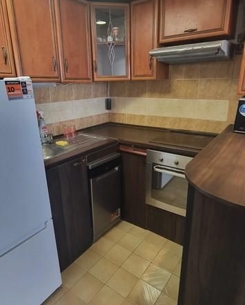 Дава се под наем Тристаен апартамент в София, Света Троица - 70 кв.м за 599 € - Снимка #1