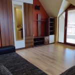 Дава се под наем Двустаен апартамент в Плевен, Широк център - 56 кв.м за 255 € - Снимка #1