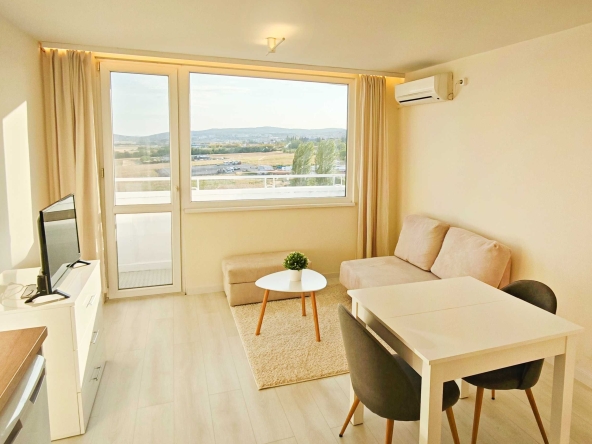 Тристаен апартамент в Стара Загора, Три чучура - юг - 70 кв.м за 853 €/кв.м - Снимка #1