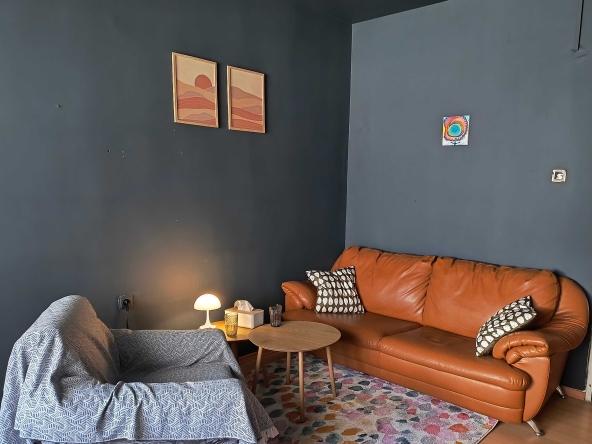 Дава се под наем Офис в Пловдив, Център - 20 кв.м за 99.45 € - Снимка #1