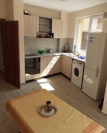 Дава се под наем Двустаен апартамент в Бургас, Сарафово - 55 кв.м за 225 € - Снимка #1