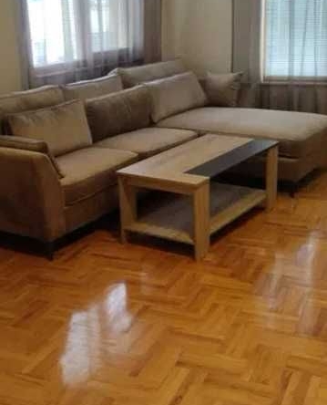 Дава се под наем Двустаен апартамент в Пловдив, Кършияка - 70 кв.м за 375 € - Снимка #1