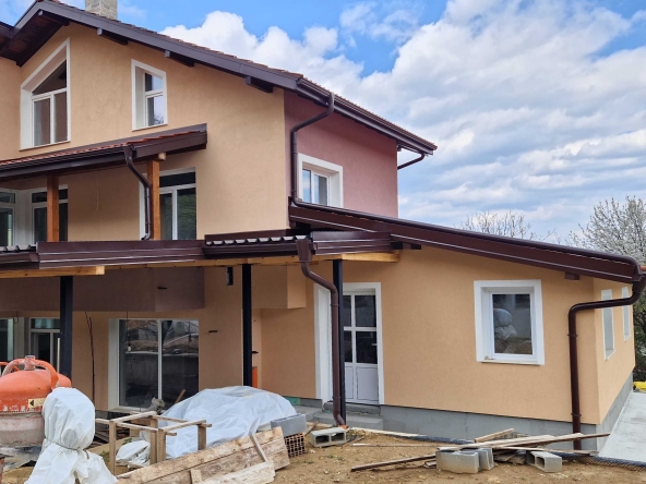 Къща в Габрово, Център - 145 кв.м за 1834 €/кв.м - Снимка #1