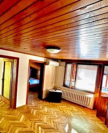 Дава се под наем Четиристаен апартамент в София, Левски - 110 кв.м за 650 € - Снимка #1