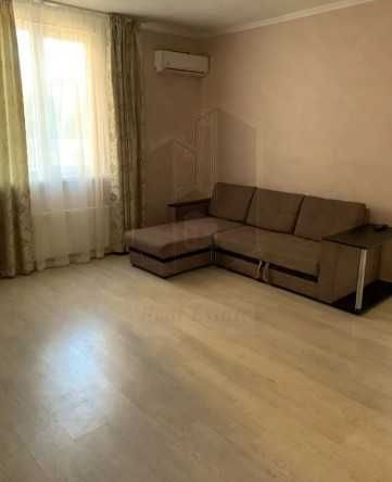 Дава се под наем Двустаен апартамент в Пловдив, Център - 65 кв.м за 265.2 € - Снимка #1