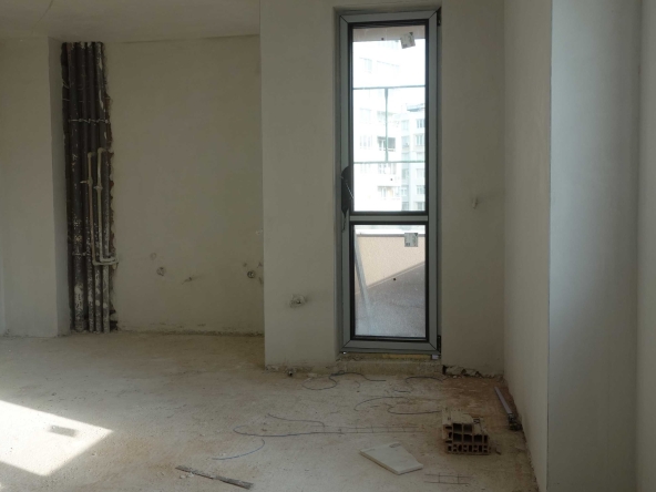 Двустаен апартамент в София, Белите брези - 90 кв.м за 1778 €/кв.м - Снимка #1