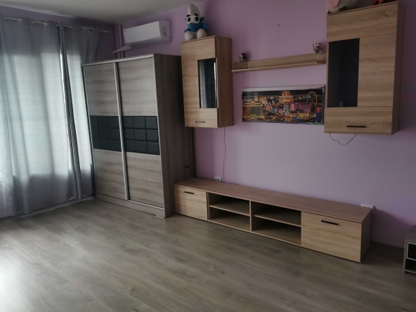 Дава се под наем Двустаен апартамент в София, 7-ми 11-ти километър - 55 кв.м за 397.8 € - Снимка #1