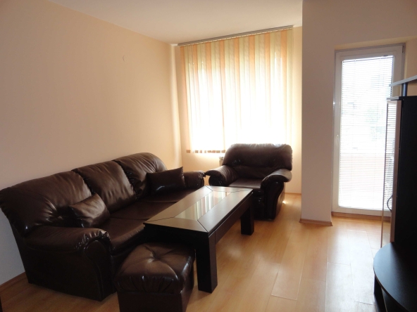 Двустаен апартамент в София, Зона Б-18 - 52 кв.м за 3039 €/кв.м - Снимка #1