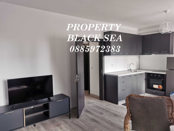 Дава се под наем Двустаен апартамент в Бургас, Център - 70 кв.м за 498.27 € - Снимка #1