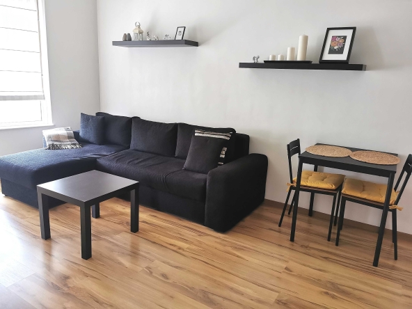 Дава се под наем Едностаен апартамент в София, Младост 4 - 42 кв.м за 144633.45 € - Снимка #1