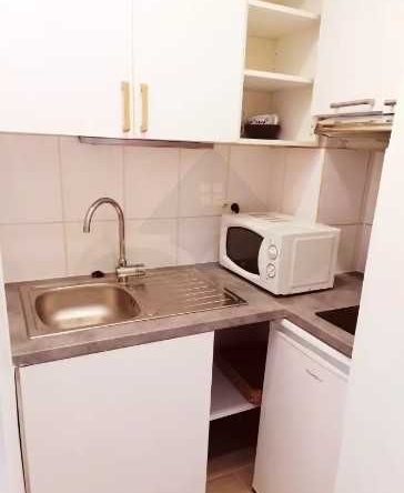 Дава се под наем Тристаен апартамент в Пловдив, Гагарин - 80 кв.м за 398.82 € - Снимка #1