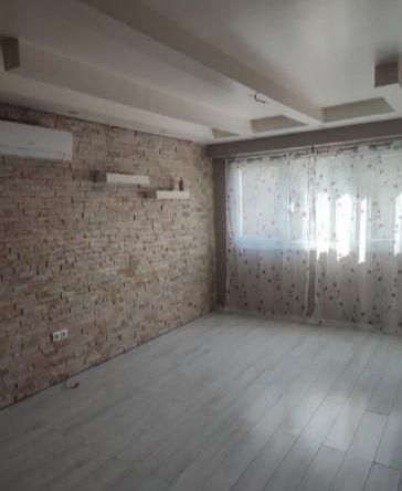 Дава се под наем Едностаен апартамент в София, Люлин 9 - 45 кв.м за 325 € - Снимка #1