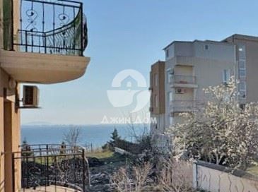 Тристаен апартамент в с. Равда, Област Бургас - 85 кв.м за 1365 €/кв.м - Снимка #1