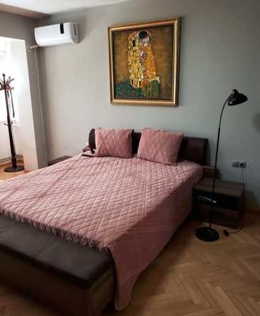 Двустаен апартамент в София, Гео Милев - 80 кв.м за 2619 €/кв.м - Снимка #1