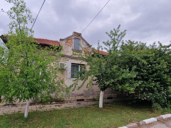 Къща в Мартен - 120 кв.м за 1792 €/кв.м - Снимка #1