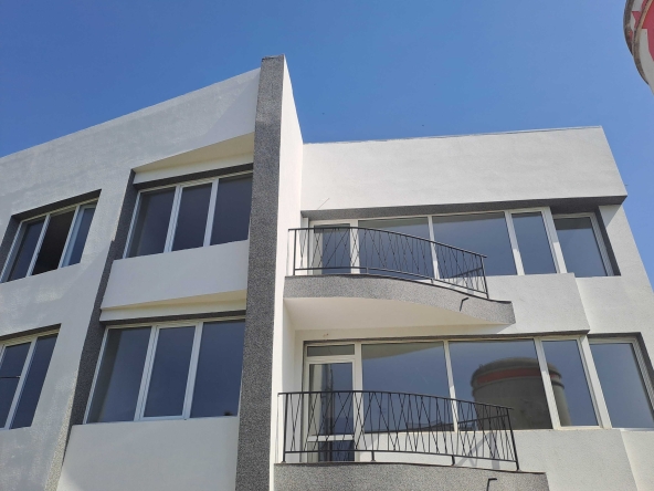 Двустаен апартамент в Плевен, Дружба 1 - 99 кв.м за 1152 €/кв.м - Снимка #1