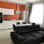 Дава се под наем Тристаен апартамент в Пловдив, Централна гара - 89 кв.м за 459 € - Снимка #1