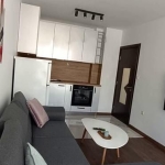 Дава се под наем Тристаен апартамент в Пловдив, Кършияка - 80 кв.м за 561 € - Снимка #1