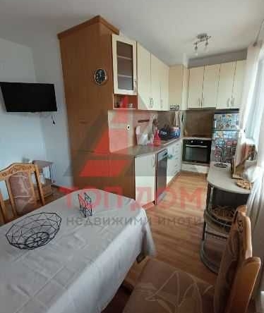 Дава се под наем Многостаен апартамент в Варна, Завод Дружба - 107 кв.м за 765 € - Снимка #1